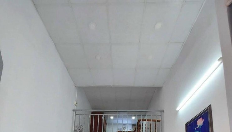 Bán nhà Thống Nhất GV, 21.2m2, 1 lừng, 2 PN, giá chỉ.x tỷ